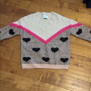 04 South V-Neck Sweater with Pink and Black Heart Pattern